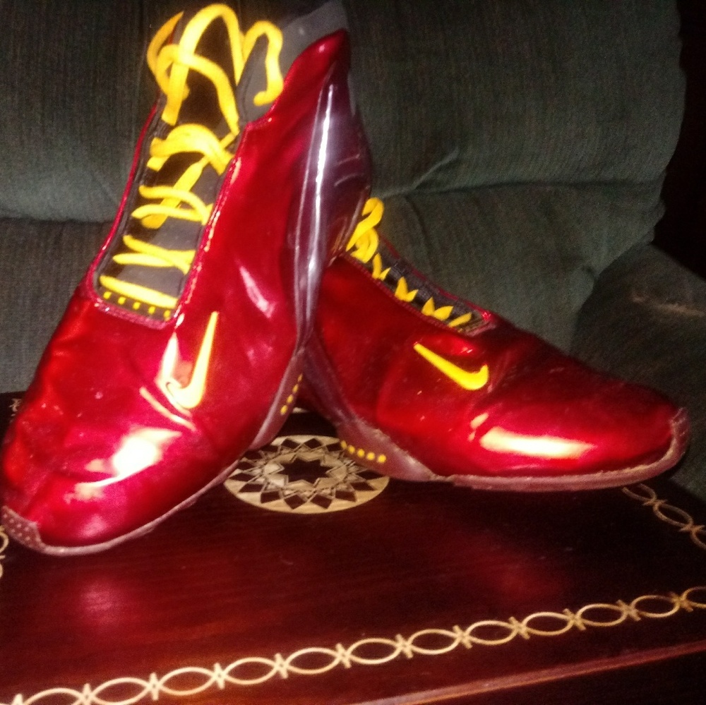 NIKE Zoom Hyper flight RED/YELLOW US MENS SIZE 9